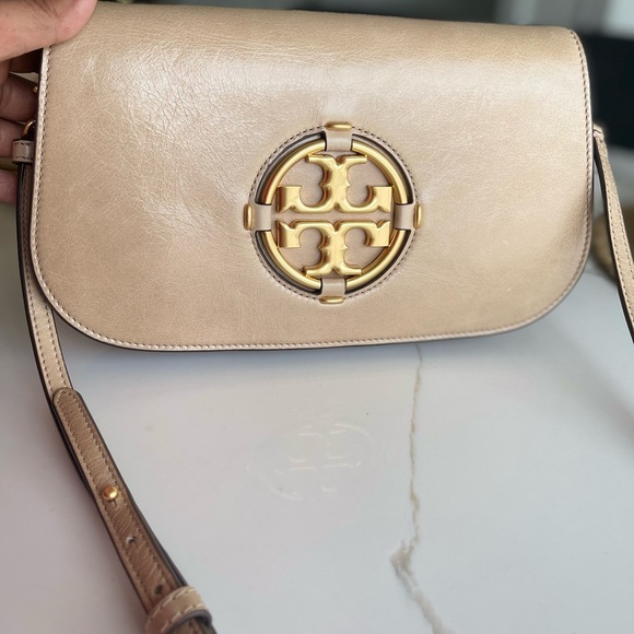 Tory Burch Miller Glazed Leather Clutch - Picture 10 of 16